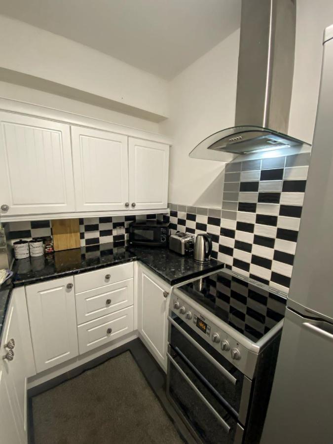 Surescape House Villa Liverpool Luaran gambar