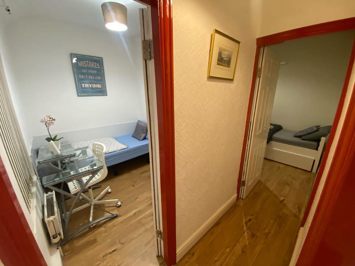 Surescape House Villa Liverpool Luaran gambar